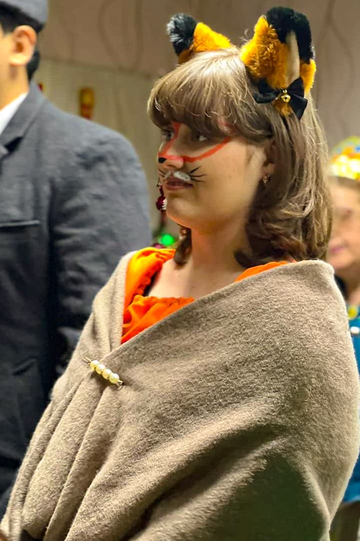 Занятия арт-терапии в школе Мұғалім