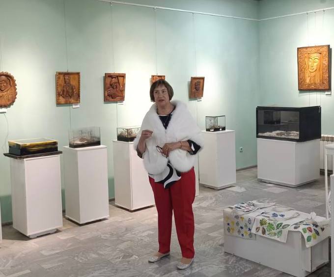 Савченко Юлия Николаевна рассказывает про историю программы Искусство лечит